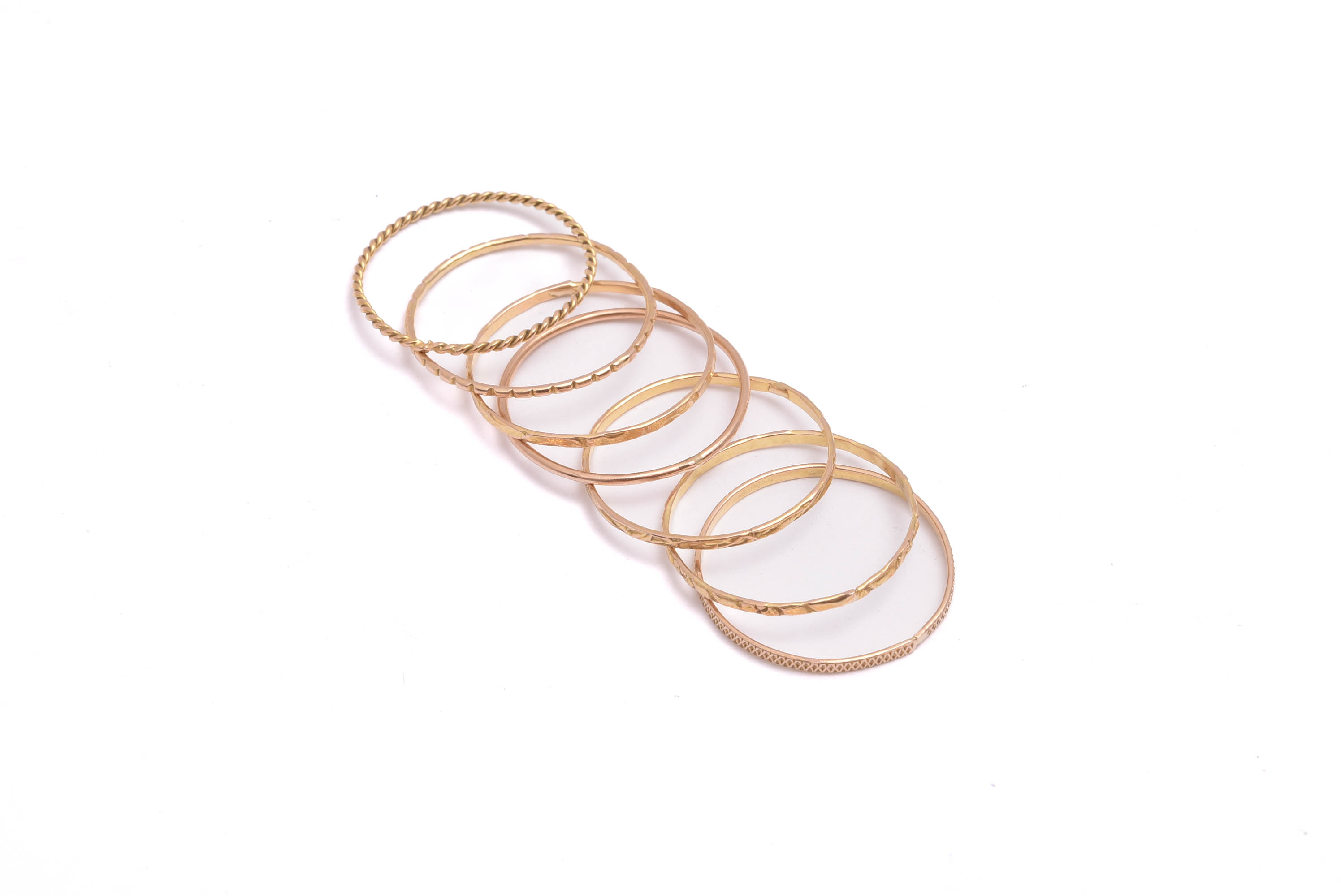 7 RINGAR 18MM (LAGNINGAR, STÄMPLAR SAKNAS)