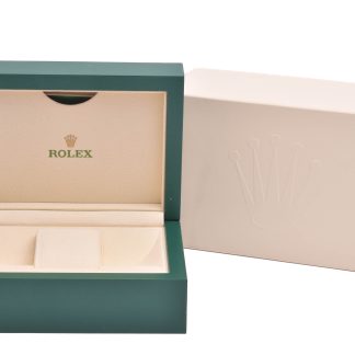 ROLEX ETUI (LÄNGD: 18CM, BREDD: 12,5CM, HÖJD: 8CM) M FOLDRAR I YTTERLÅDA