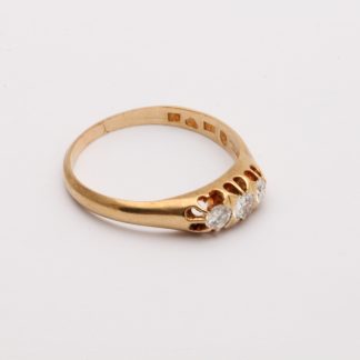 RING MED SKADADE DIAMANTER TOT. CA: 0,24CT ø 18,25MM - TILLV. STOCKHOLM 1918
