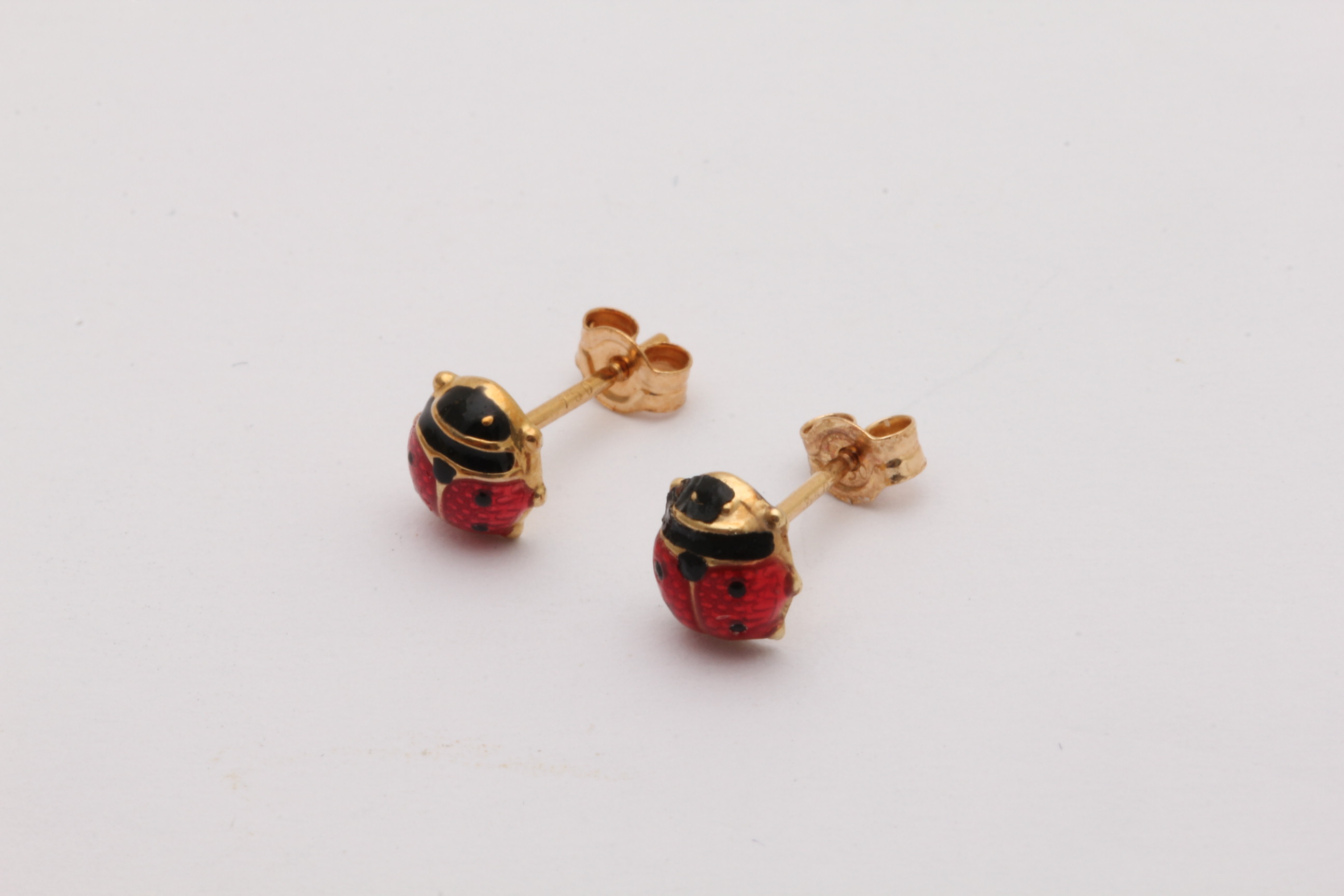 PAR ÖRHÄNGEN NYCKELPIGOR 6x5MM – OBS! FÖR BARN