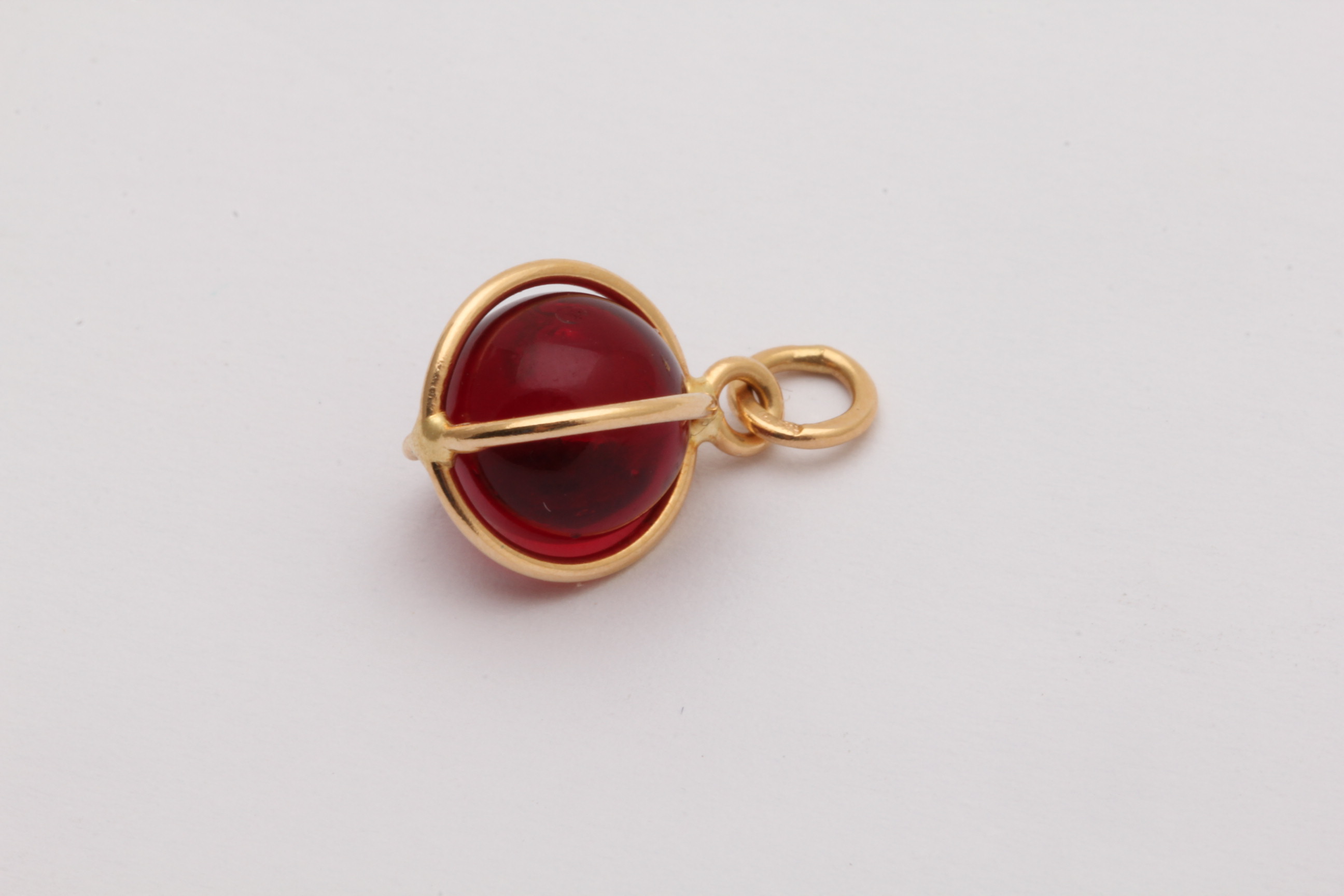 HÄNGE MED PRYDNADSSTEN, MÅNADSSTEN JANUARI, 16x10MM – TILLV. SVERIGE – TOTALVIKT: