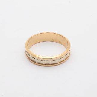 RING MED VITGULDSMÖNSTER OCH GRAVYR ø 20MM