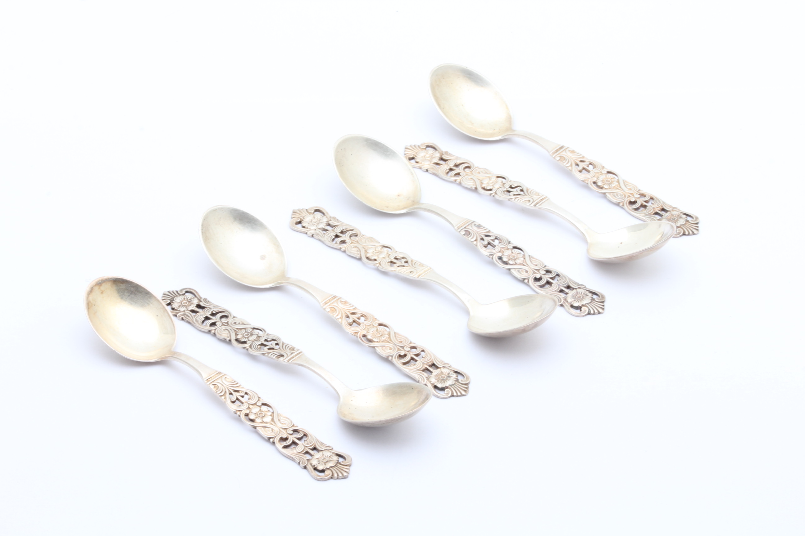 7 MOCKASKEDAR SILVER CA: 10CM