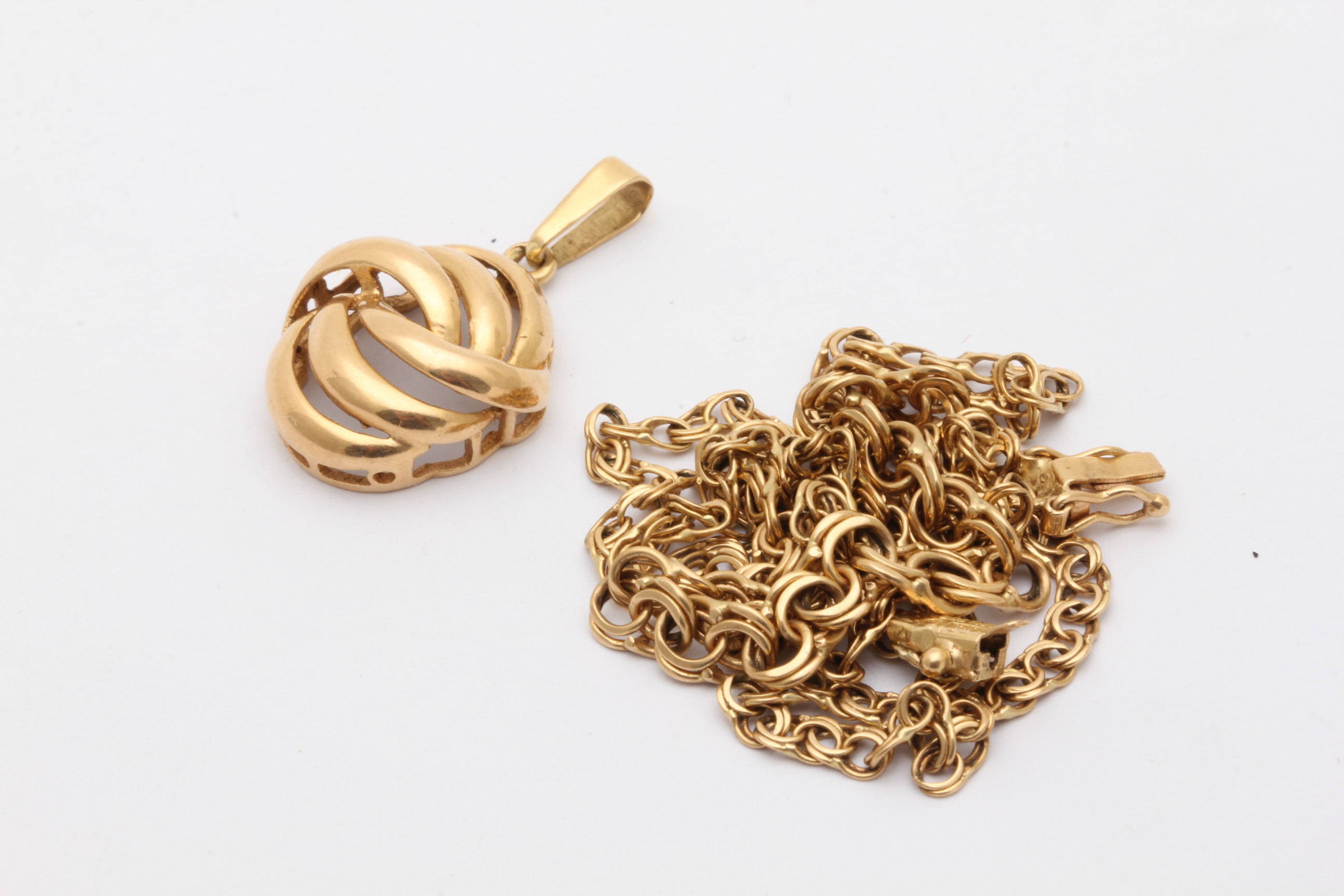 INVESTERINGSGULD / DEFEKTA SMYCKEN