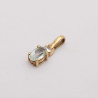 HÄNGE MED LJUSBLÅ PRYDNADSSTEN, 14x4MM - TOTALVIKT: