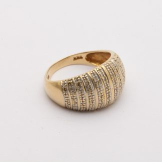 DEFEKT RING MED DIAMANTER ø 17MM - TILLV. SVERIGE - OBS! BUCKLIG SKENA, NÅGRA STENAR SAKNAS