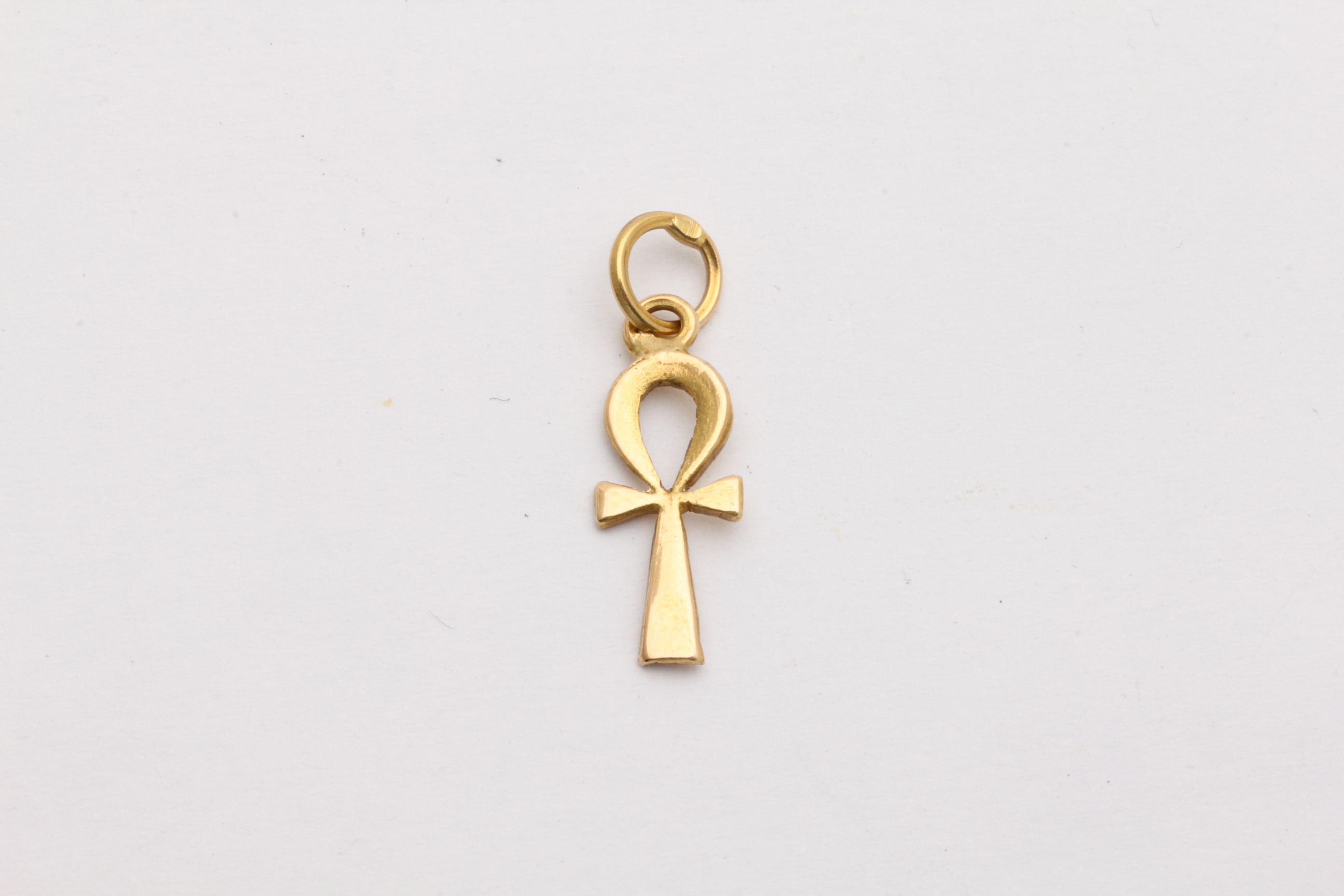HÄNGE ANKH ” LIVETS NYCKEL ” 23x7MM