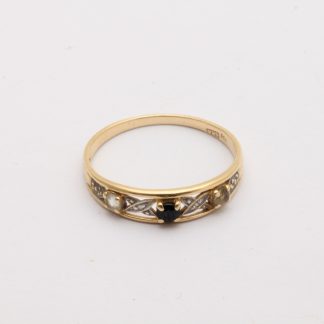 INVESTERINGSGULD: DEFEKT RING MED DIAMANTER OCH SAFIR ø 18MM - STENAR SAKNAS, BUCKLIG SKENA - TOTALVIKT: