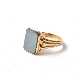 RING KL MED HEMATITSTEN, GRAVYR, 21 MM