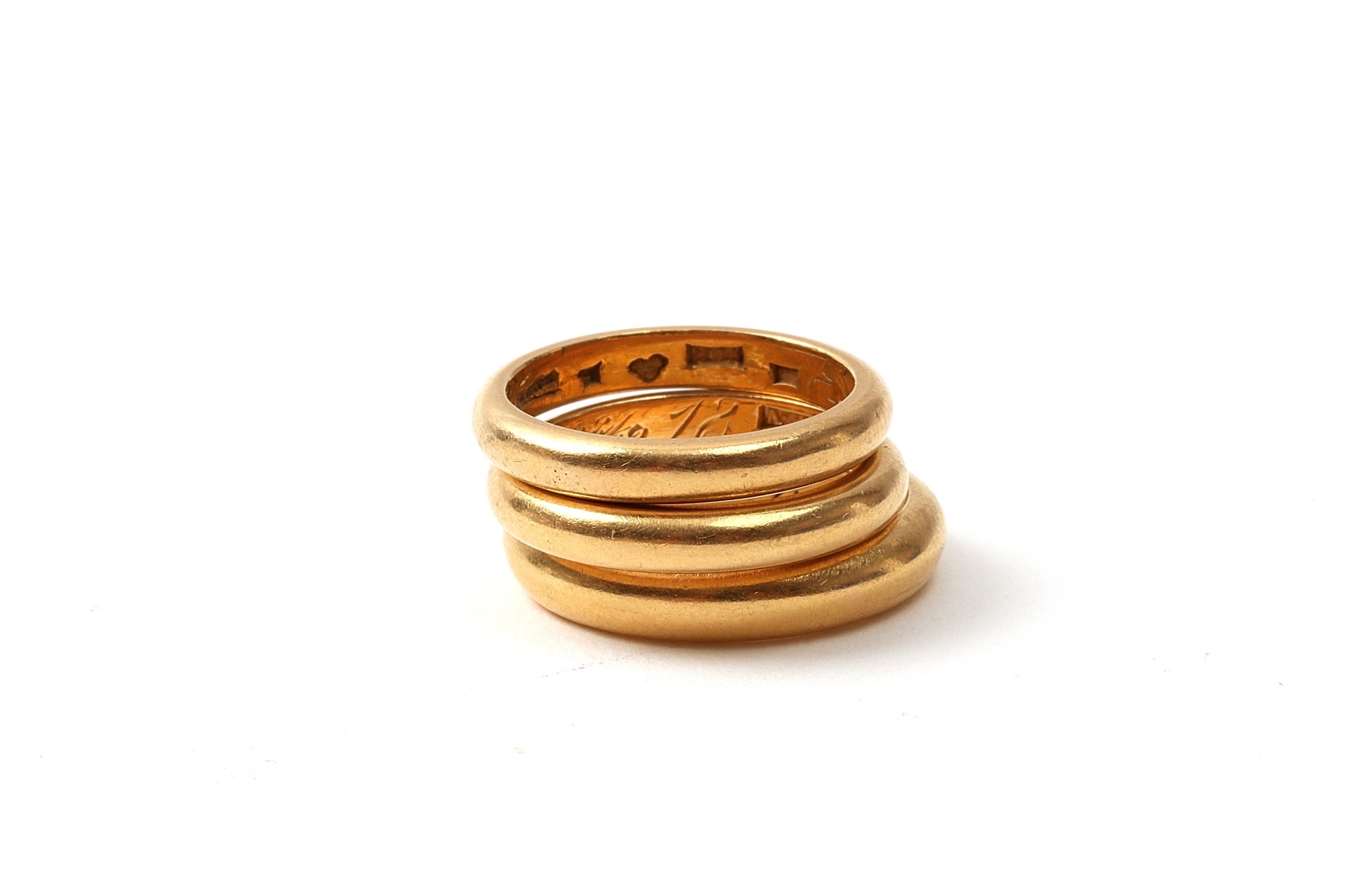 3 RINGAR SL MED GRAVYRER, 16,25MM OCH 17,5MM
