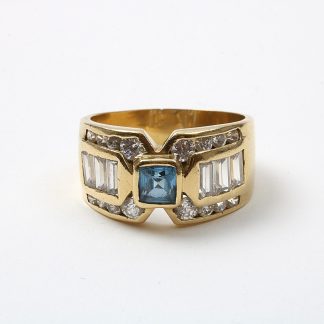 RING MED SYNTETISKA STENAR, SLITAGE 19,25MM, TOTALVIKT