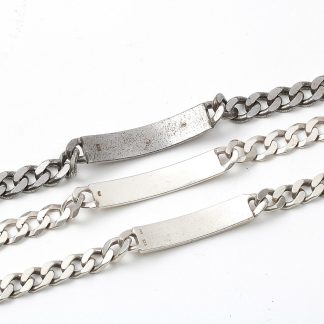 3 ARMLÄNKAR MED PLATTOR GRAVYR
