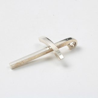 HÄNGE KORS DESIGN EFVA ATTLING, L 3,8 CM B 2,2 CM