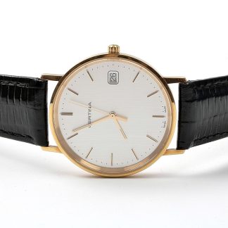 DEFEKT HERRUR CERTINA Q , 32MM, BATTERI SLUT,18K I UR, GRAVYR, INKÖPT 2012 PÅ NYMANS UR TOTALVIKT
